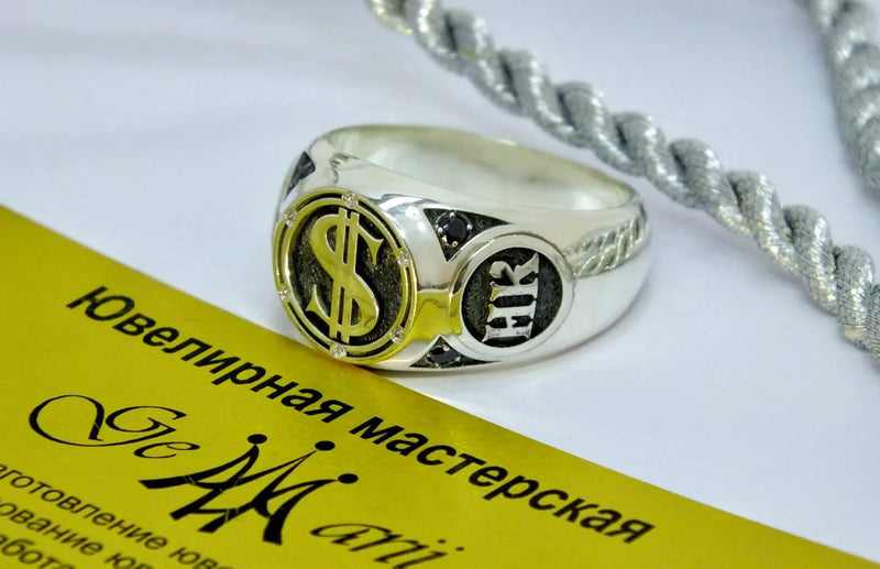 Ring med valutasymbol