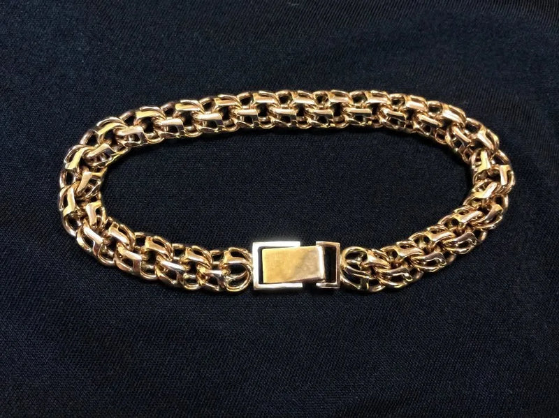 Armbånd med tætte led
