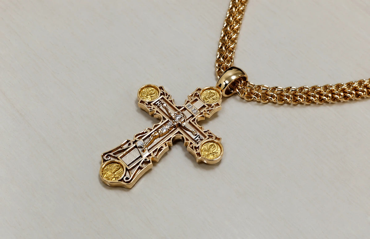 Smalt kors med fine detaljer